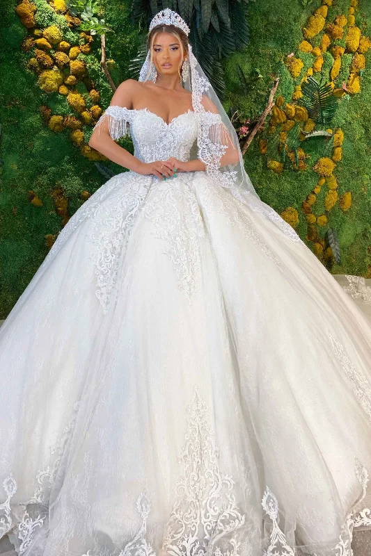 Off Shoulder Wedding Ball Gown Sleeveless Bridal Gown