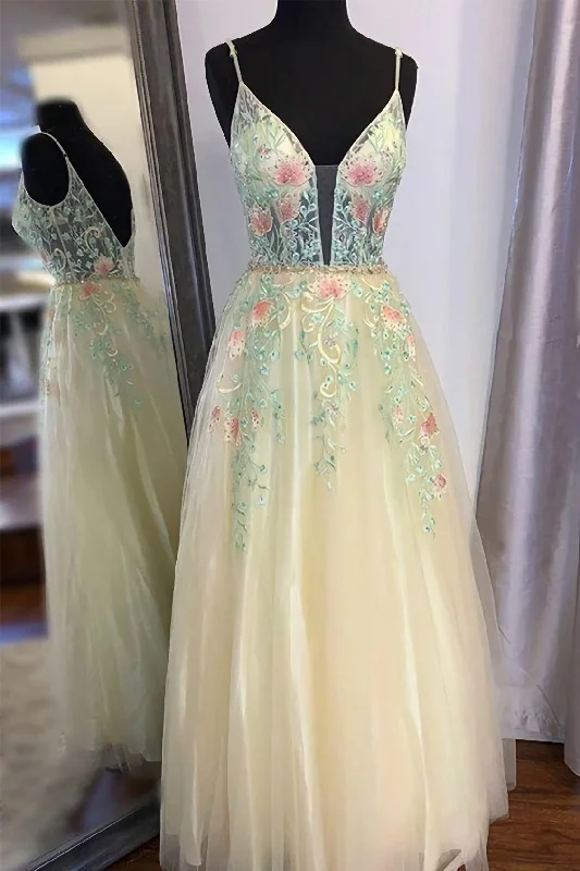 Gorgeous Straps A Line Floral Embroidered Long Prom Formal Dress High-end floral dresses