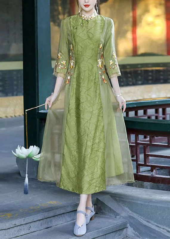 Retro Green Stand Collar Embroideried Patchwork Silk Dresses Spring LY1678 Casual chic unclassified dresses