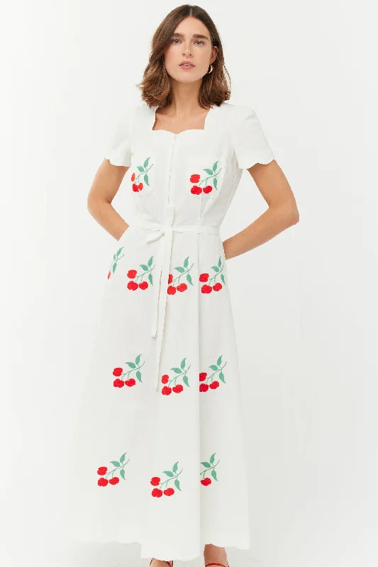 Scalloped Rio Dress w. Embroidery Budget-friendly unclassified dresses