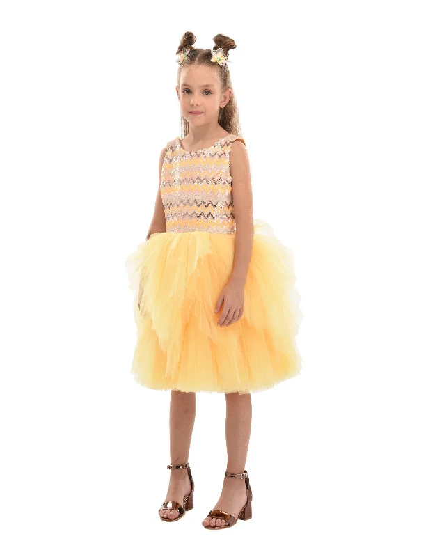 Yellow Cam Del Sol Bright color unclassified dresses