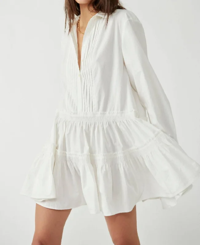 Billie Mini Shirtdress In Optic White Pleated Denim Skirt