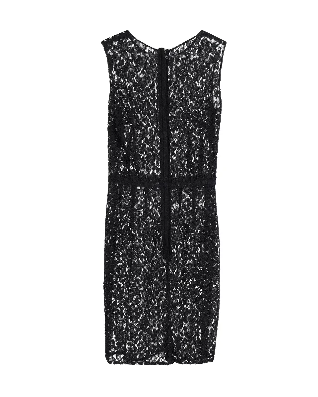 Dolce & Gabbana Sleeveless Lace Dress in Black Polyester Lace Midi Dress